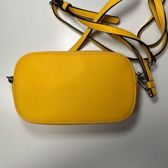 NINE WEST Yellow Zip Around Camera Crossbody Bag - Picture 3 of 8